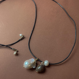 BAISE NECKLACE/WRAP